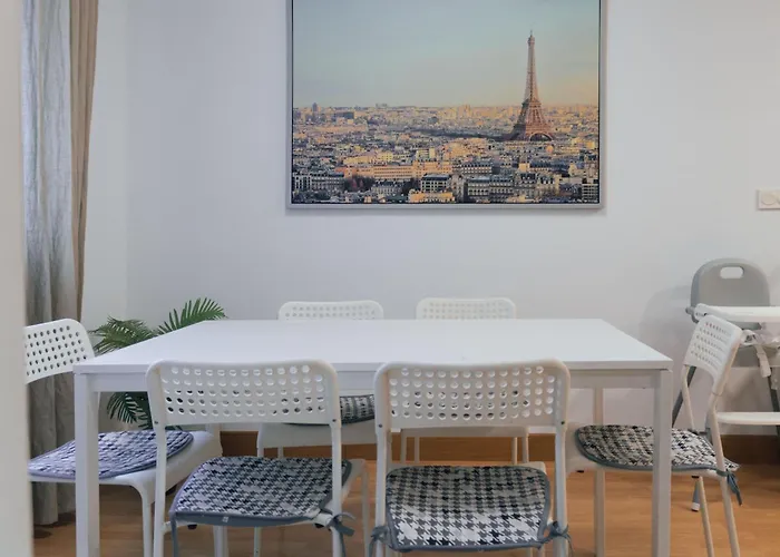 Appartement Amplio Reformado Con Garaje En Amara, Donostia-san Sebastian - Isabel Ii